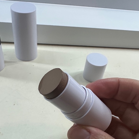 Makeup By Mario Bronze Bundle - Picture 7 of 11